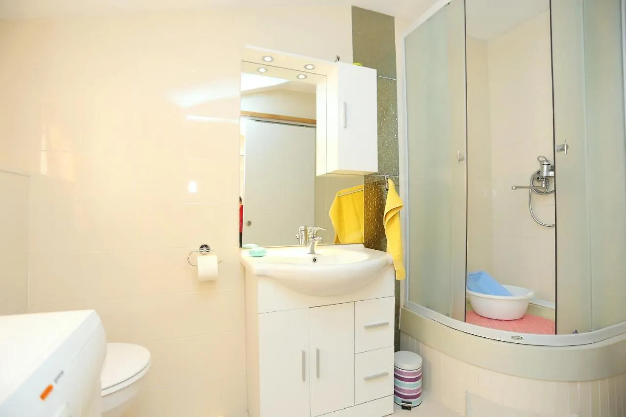 Apartments With Wifi Split - 17172 Croatie